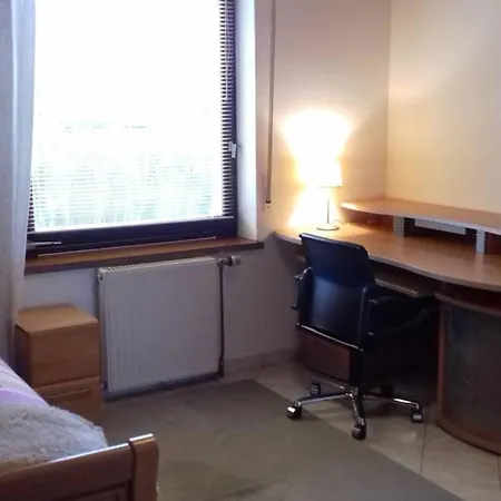 Charming In Libramont Apartament